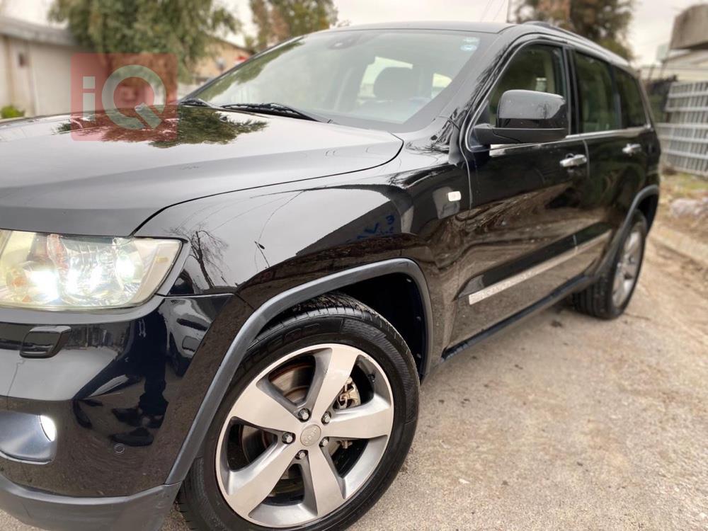 جيب جراند شيروكي